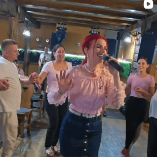 Muzică live și dans în sala Casa Someșană